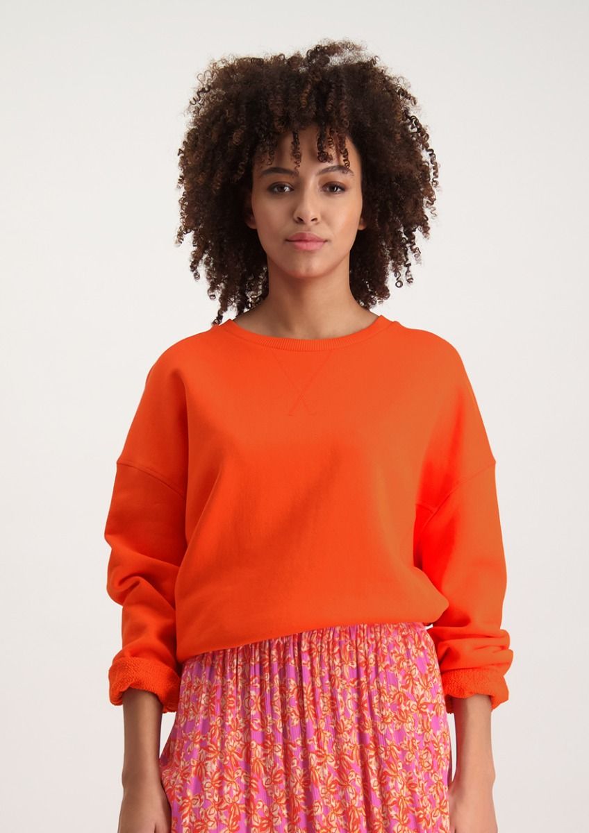 Coördineren Nevelig Noodlottig NIkita felrode katoenen sweater met oversized fit voor dames | Circle Of  Trust official webshop